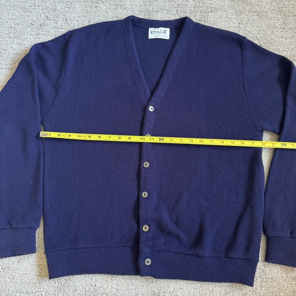 Vintage 70s Ferranti Orlon Knit Navy Cardigan - Picture 8 of 10